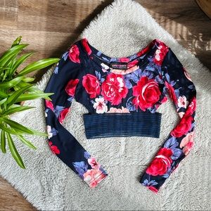 NWT Cute Booty Lounge Crop Top